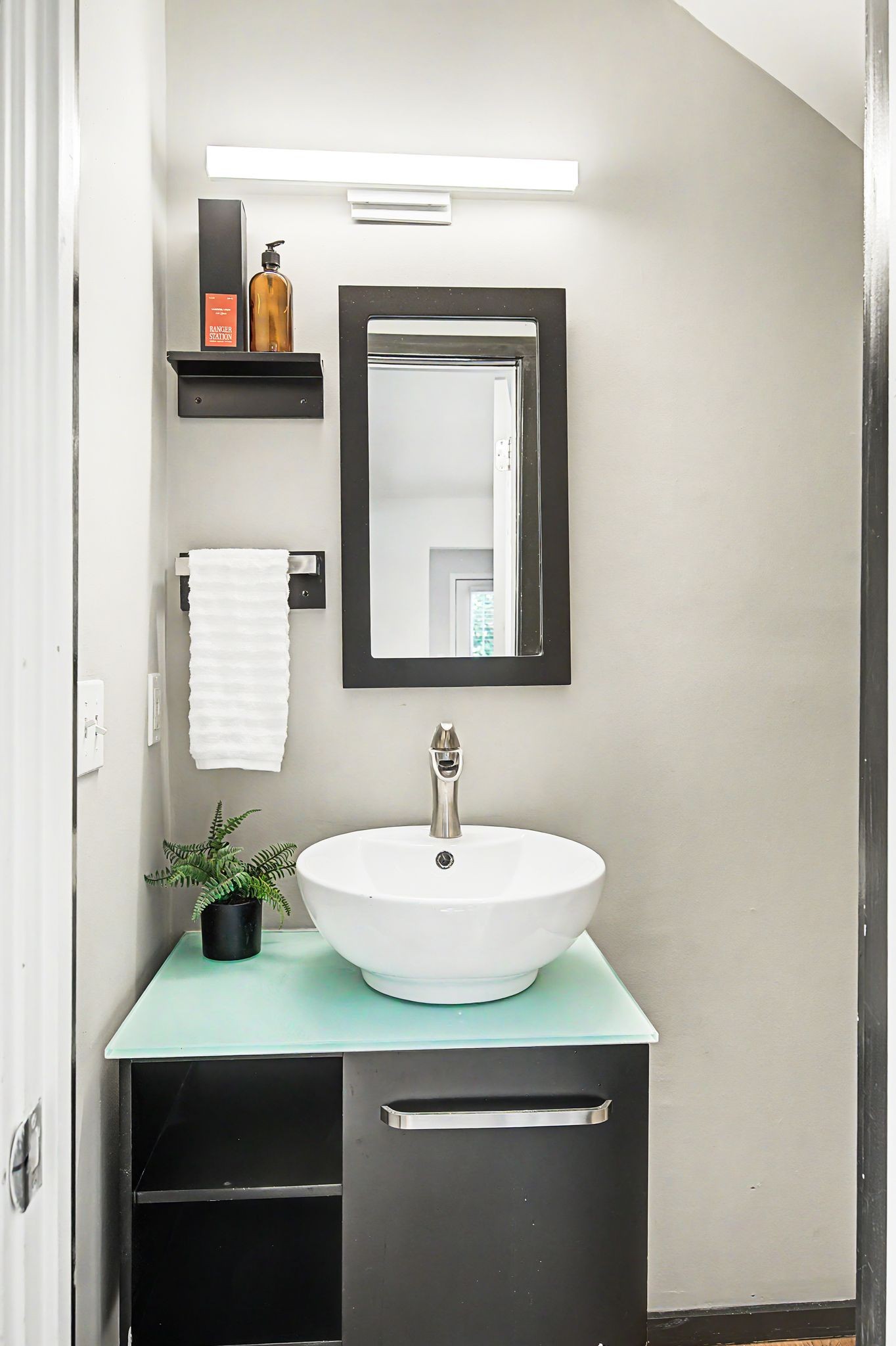 940 Gale Ln Unit: 127