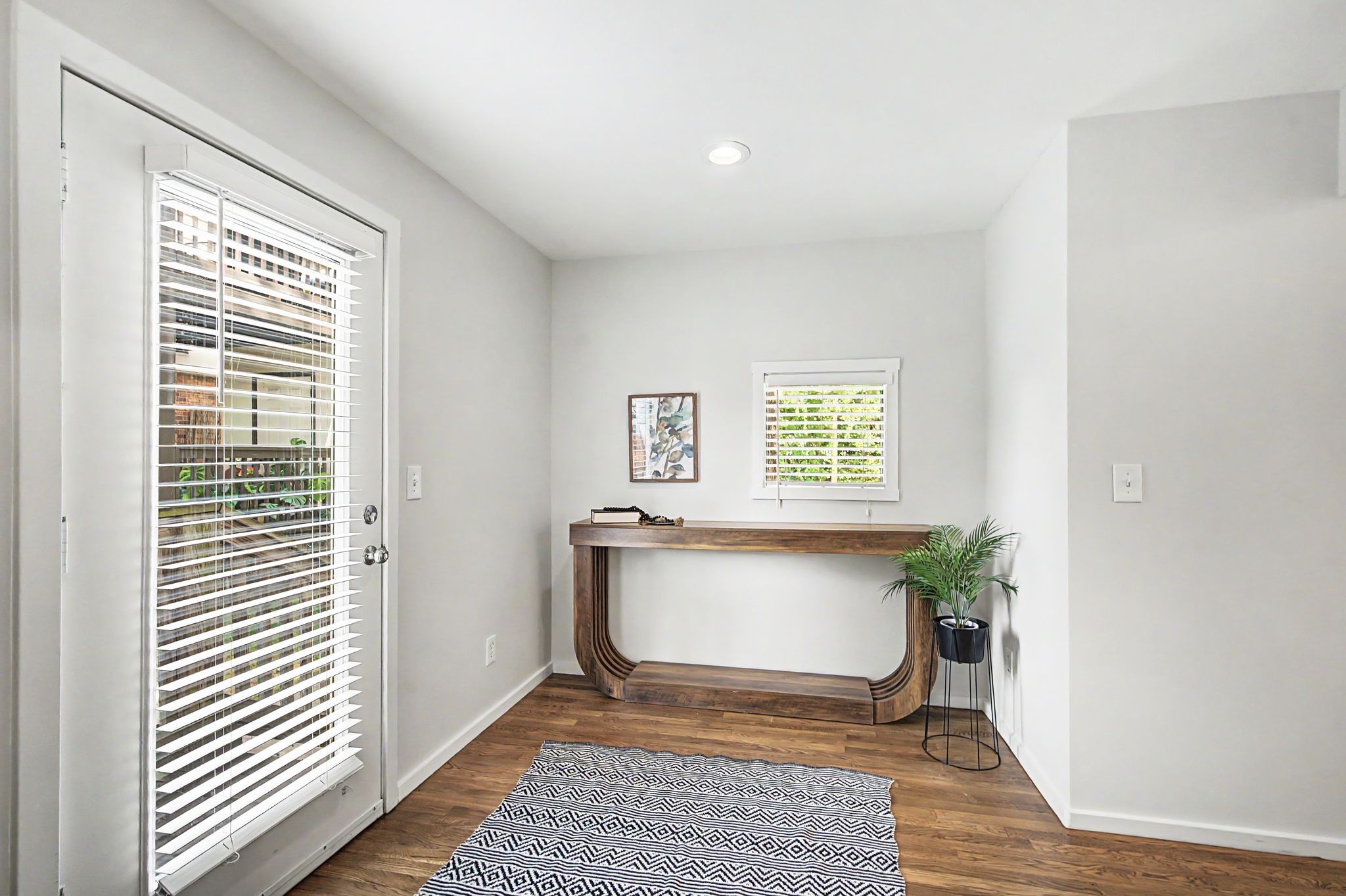 940 Gale Ln Unit: 127