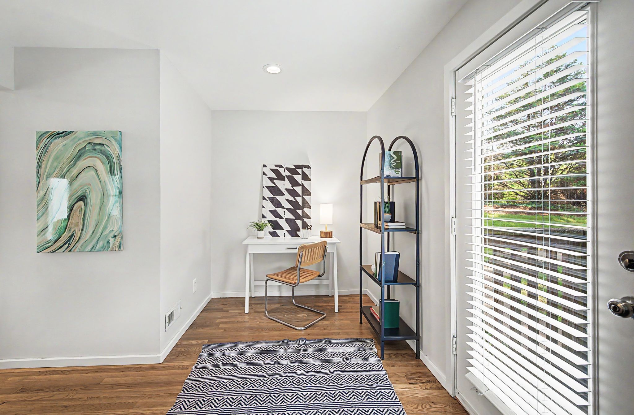 940 Gale Ln Unit: 127