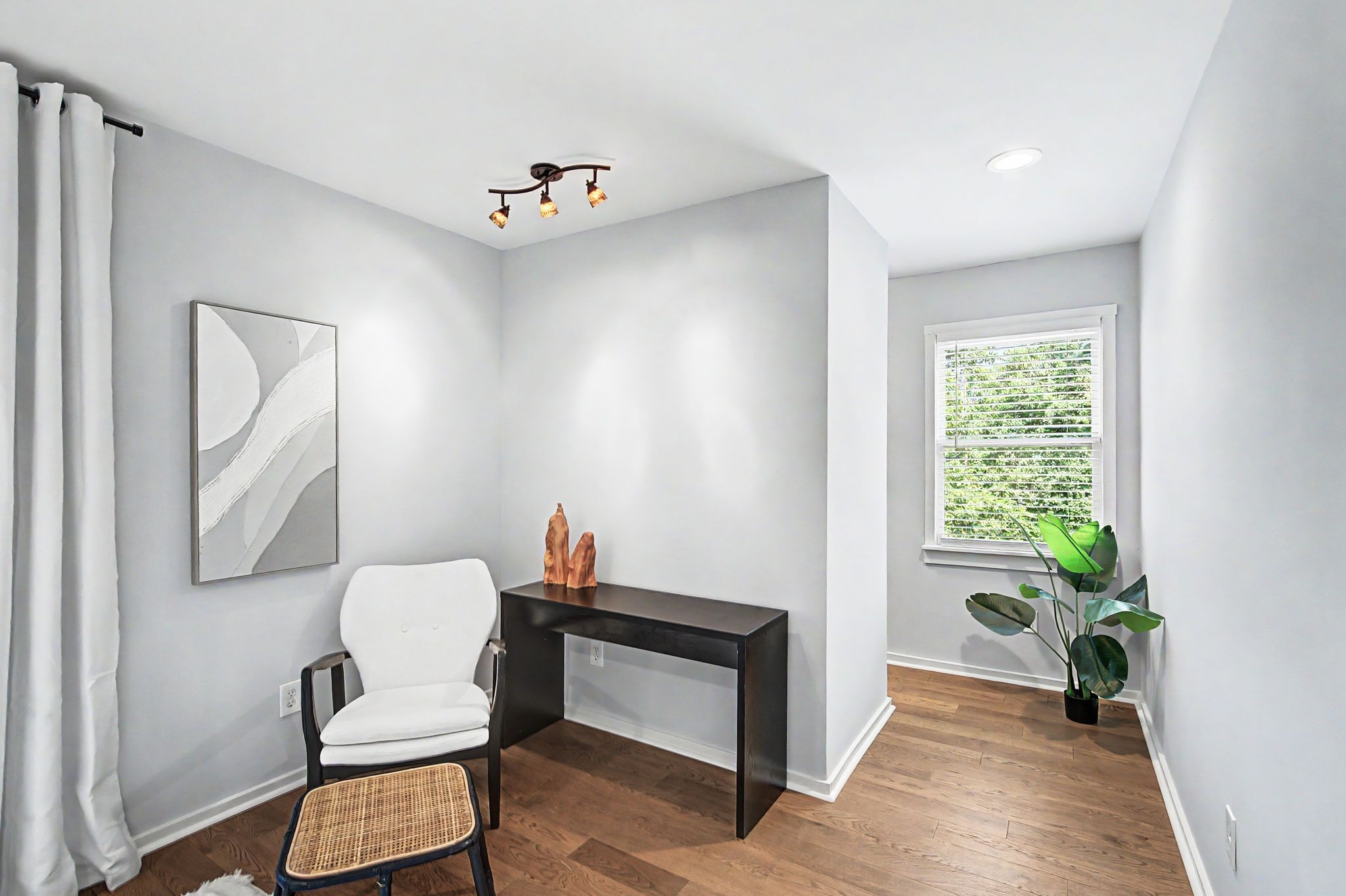 940 Gale Ln Unit: 127
