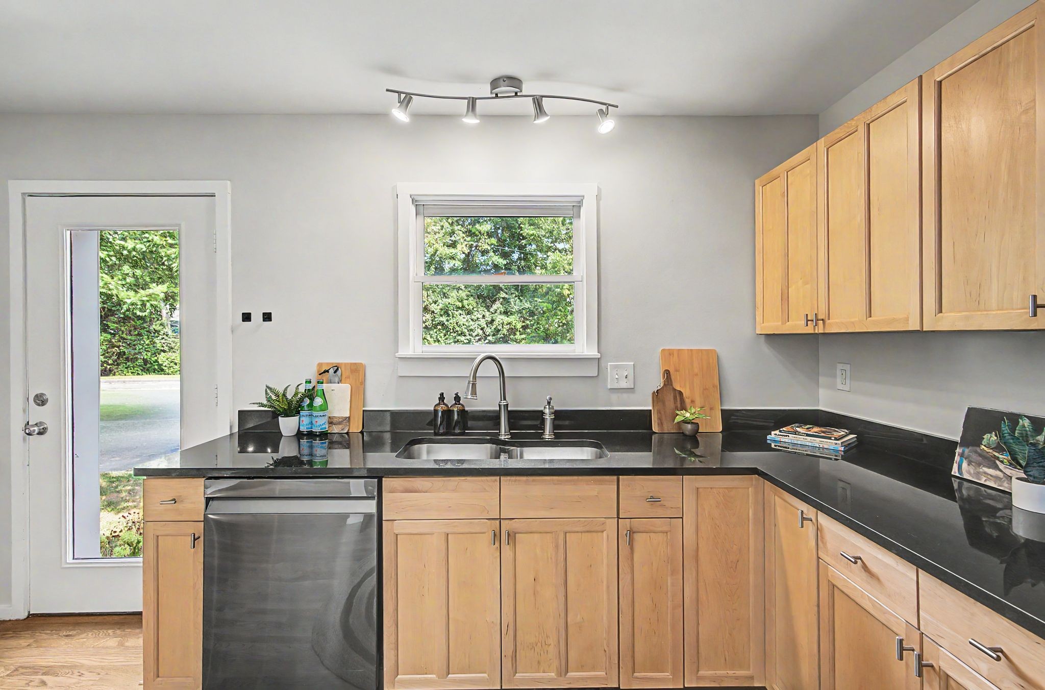 940 Gale Ln Unit: 127