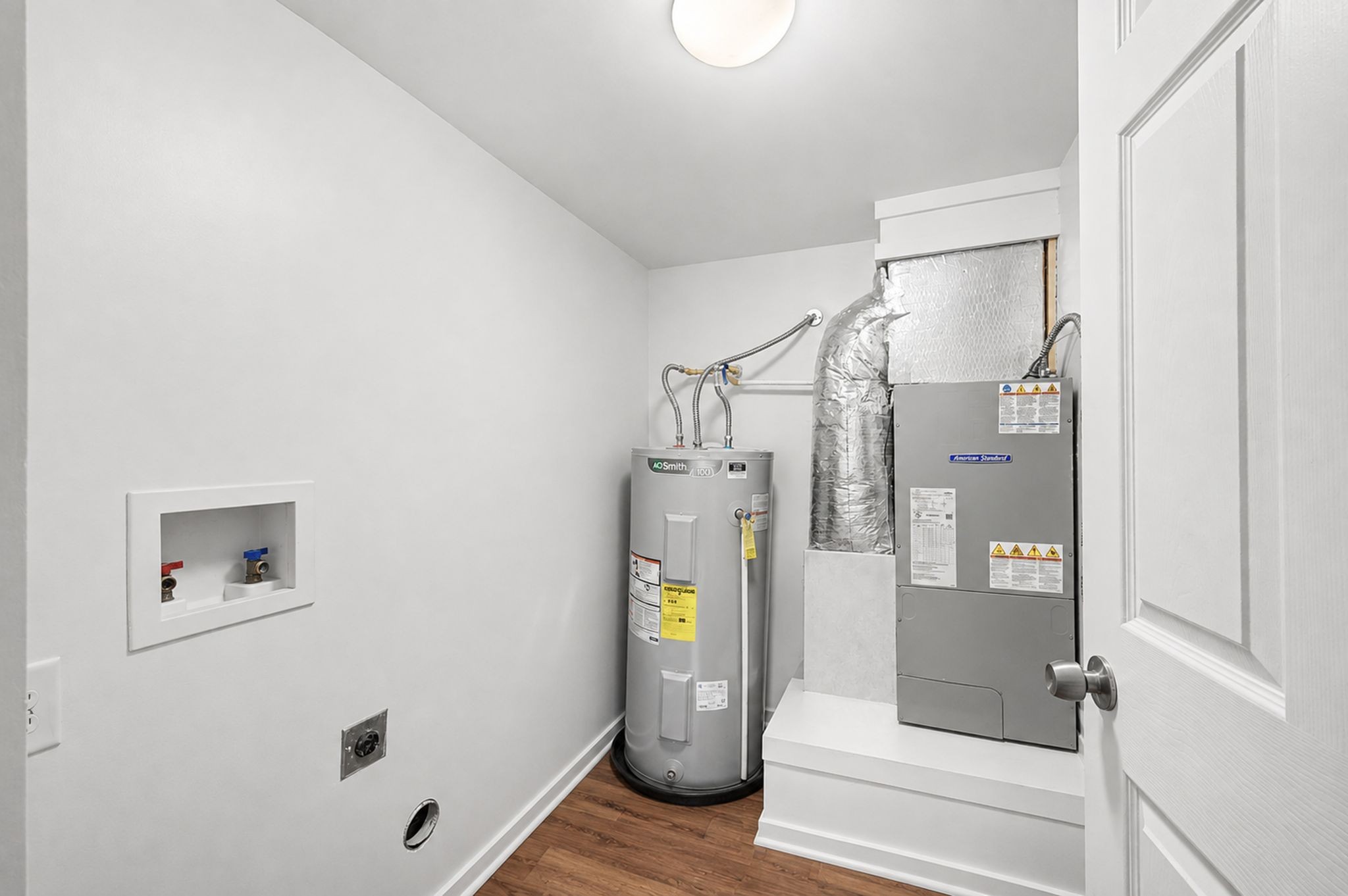 940 Gale Ln Unit: 127