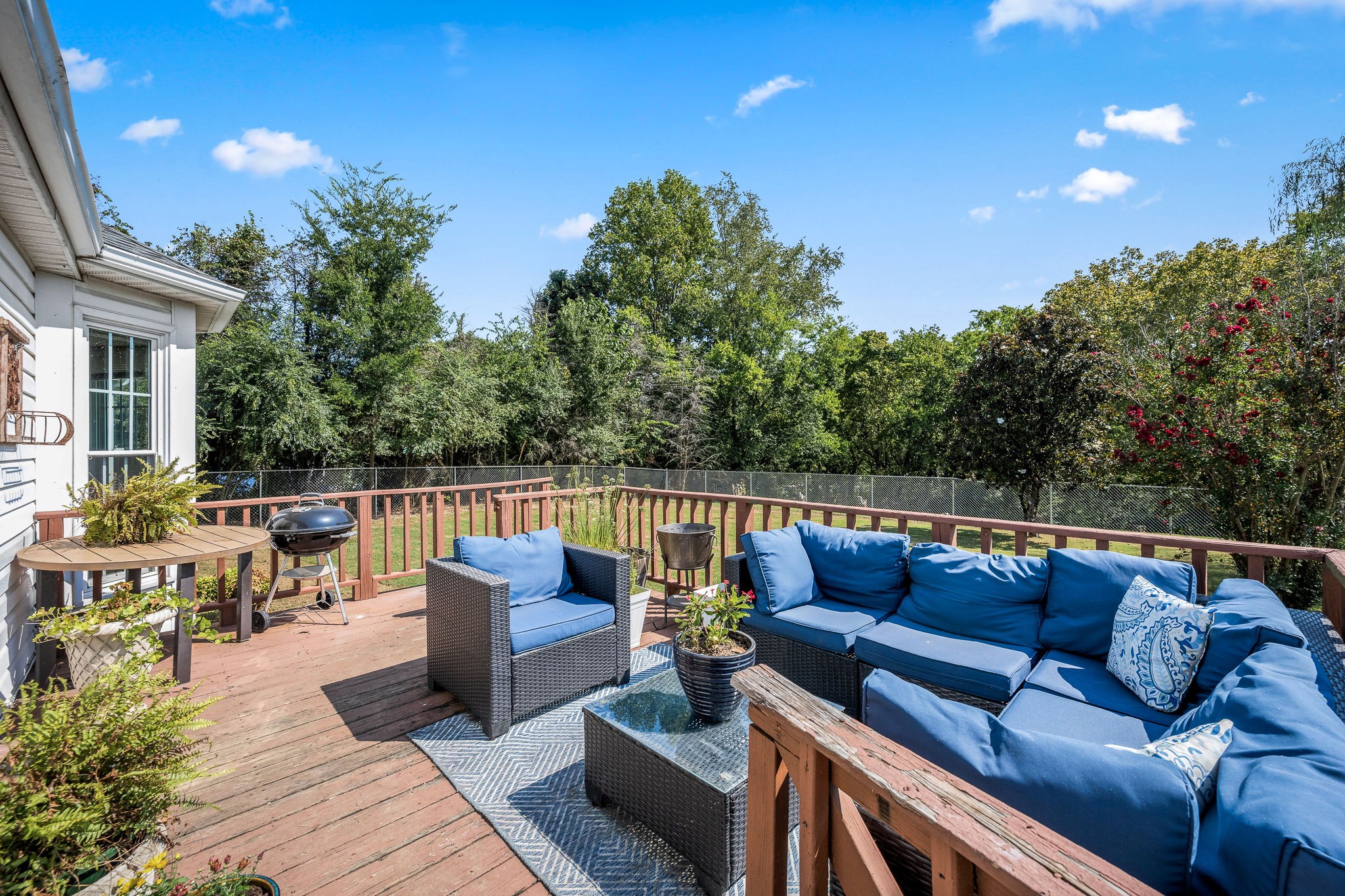 648 Greystone Dr