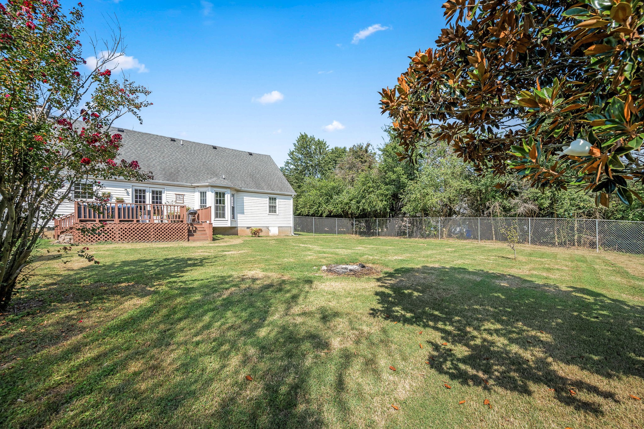 648 Greystone Dr
