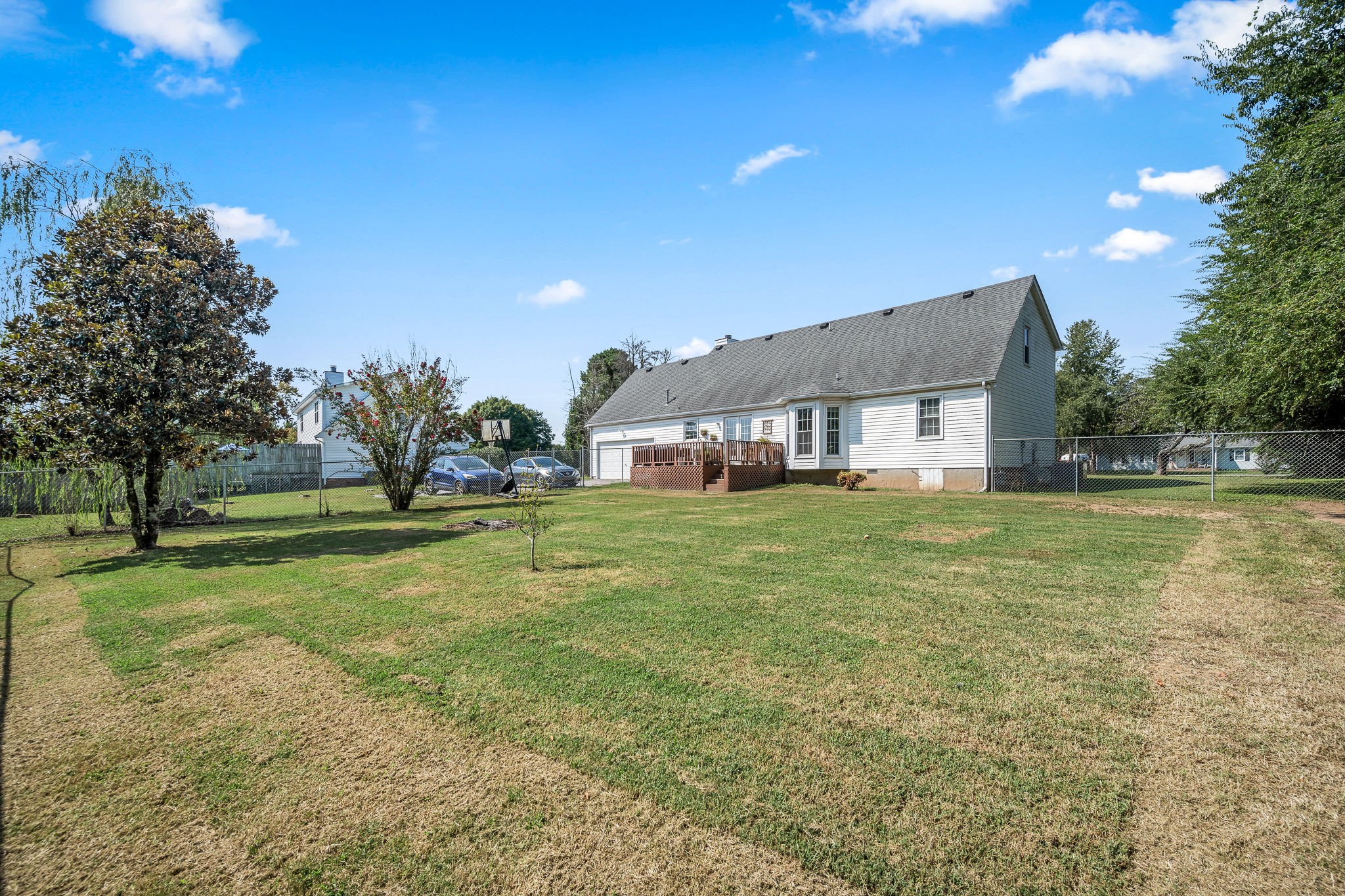 648 Greystone Dr
