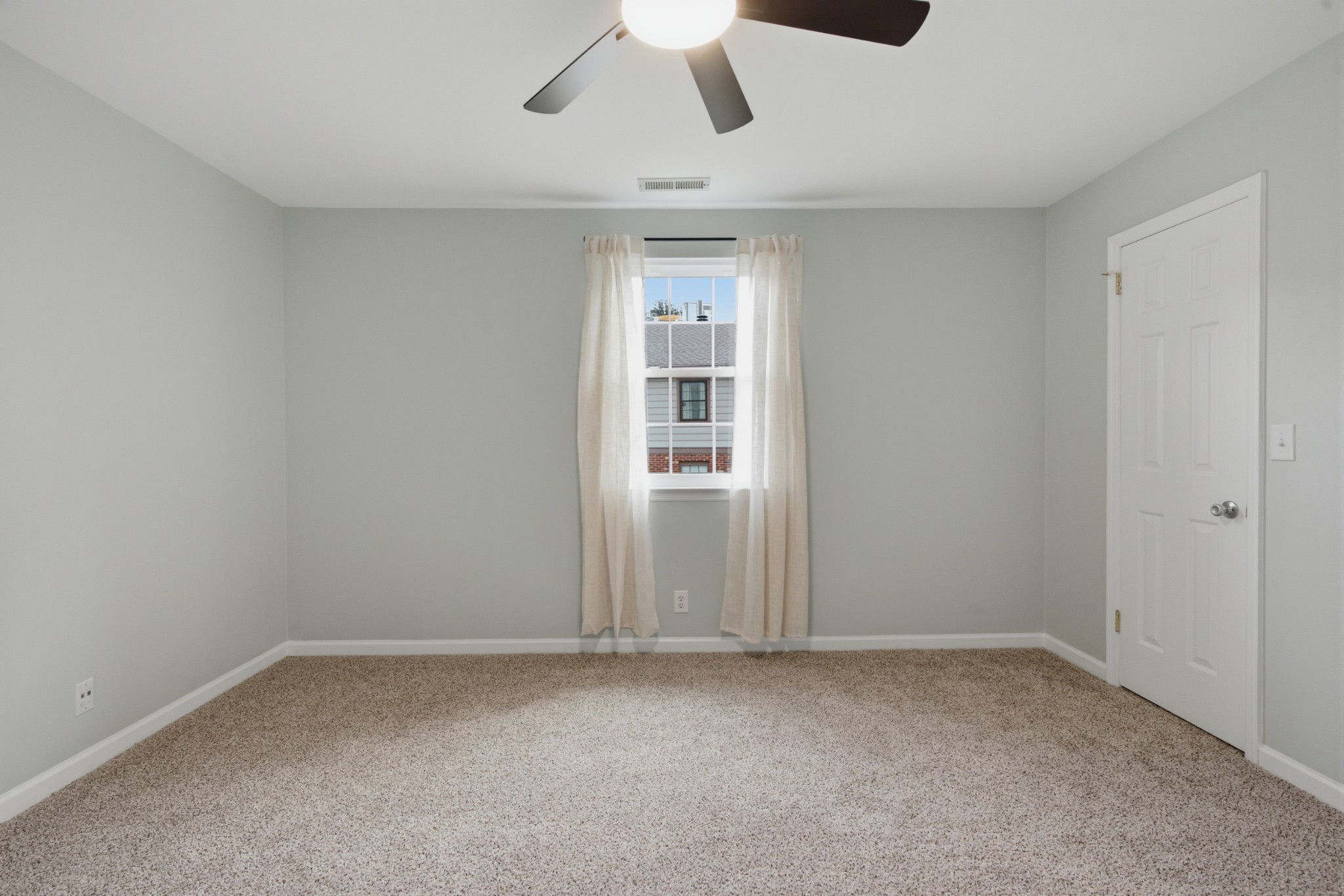 5767 Brentwood Trce