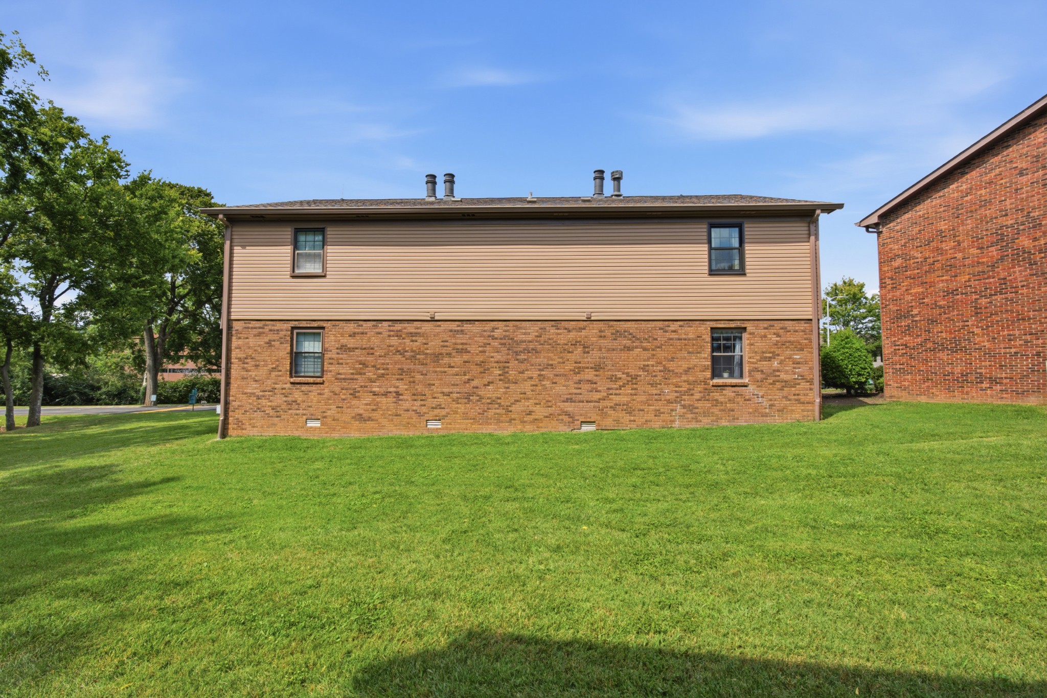 5767 Brentwood Trce
