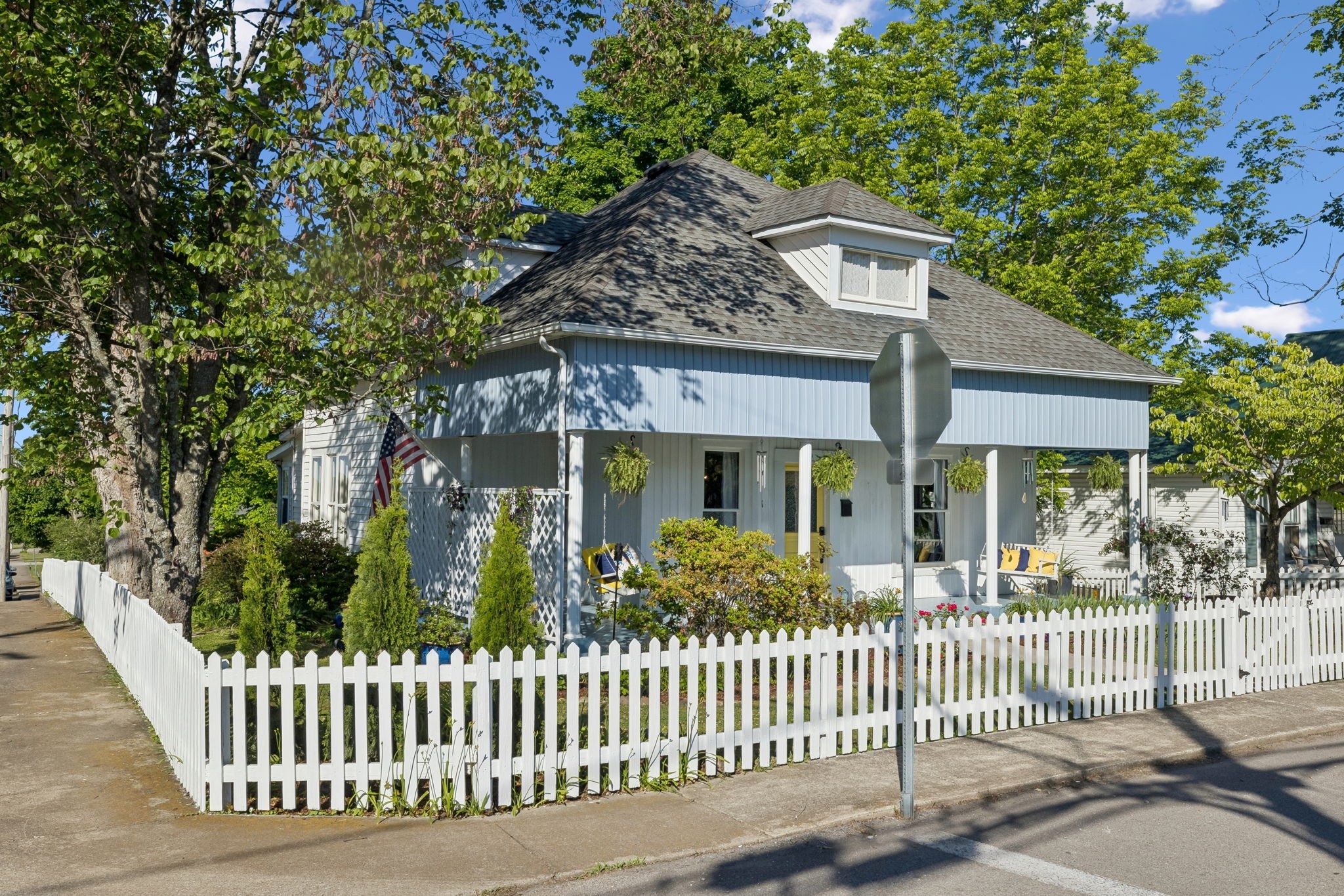209 Murrell St