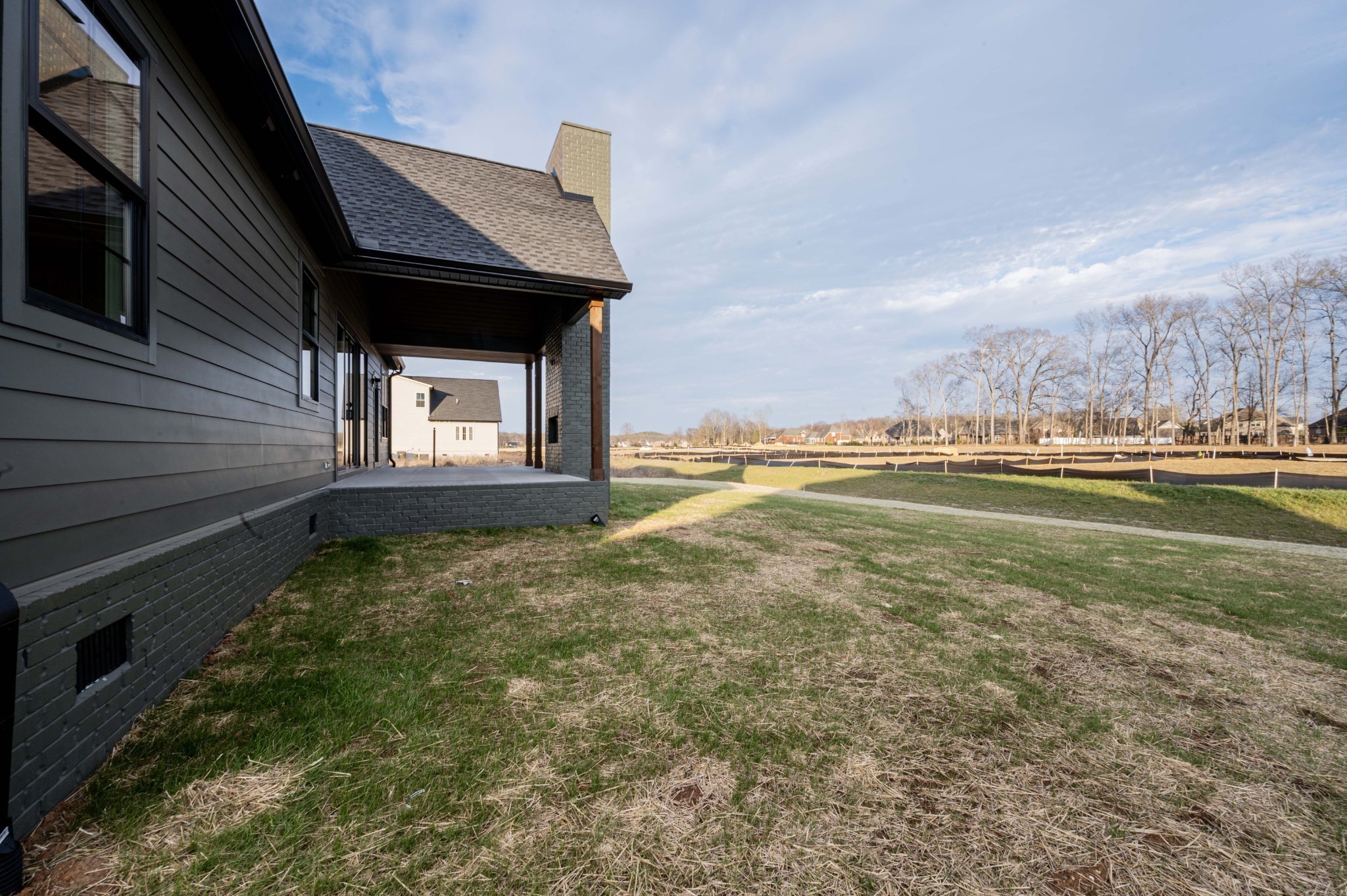 2829 Canfield Dr