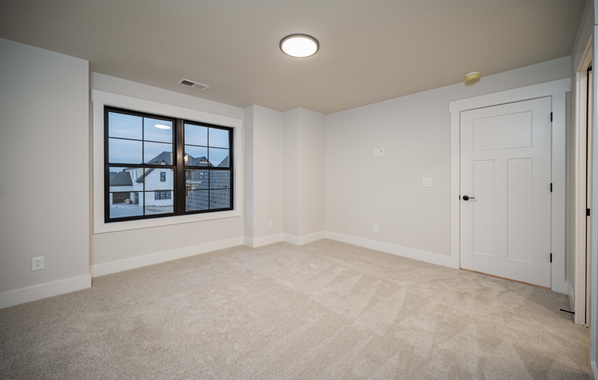 2829 Canfield Dr