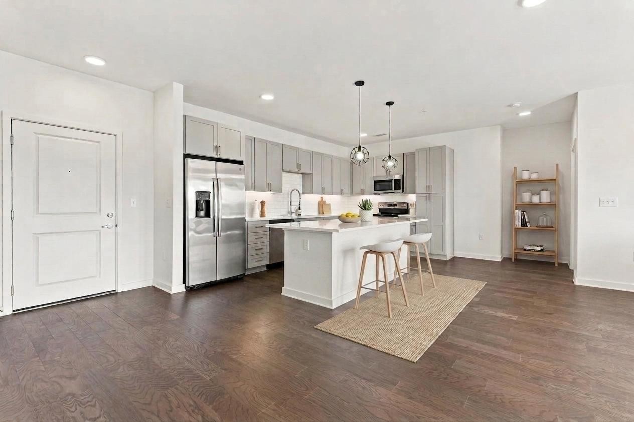 1677 54th Ave, N Unit: 433