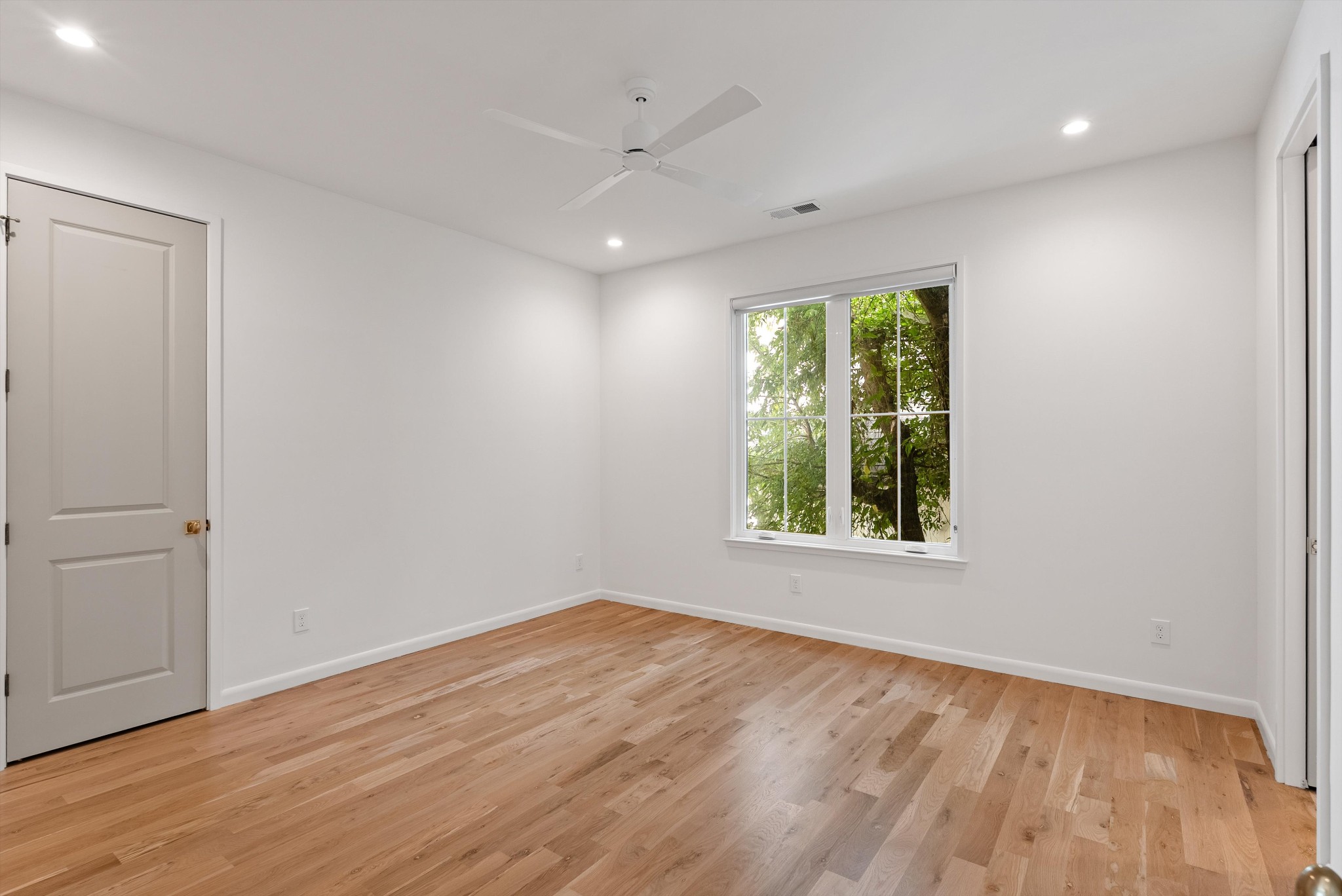 4116 Eden Ave Unit: A