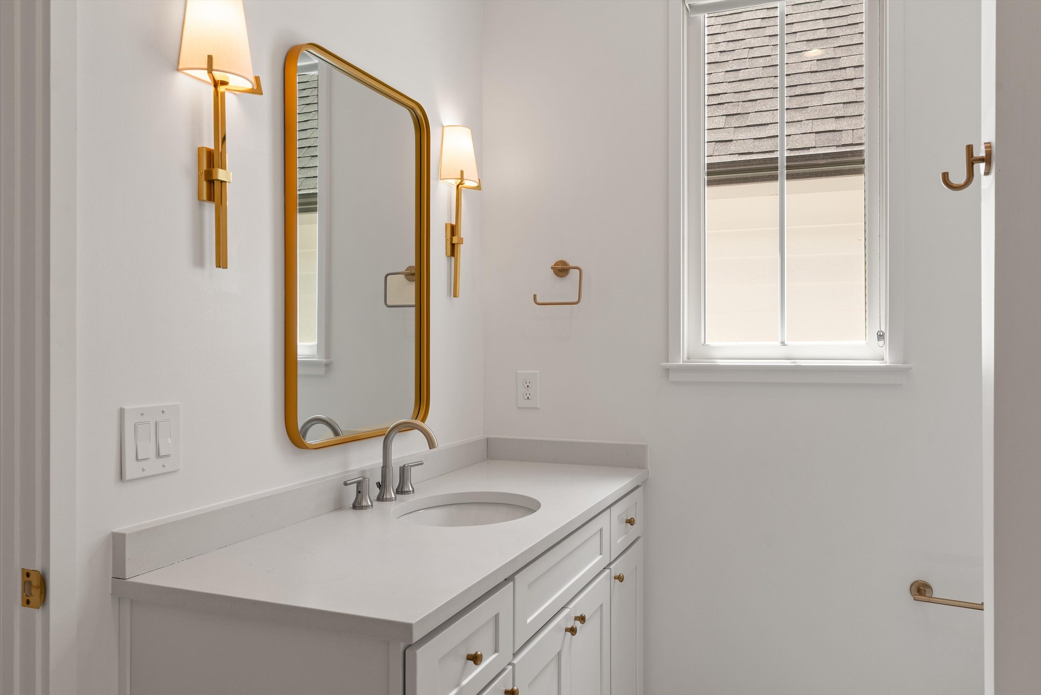 4116 Eden Ave Unit: A