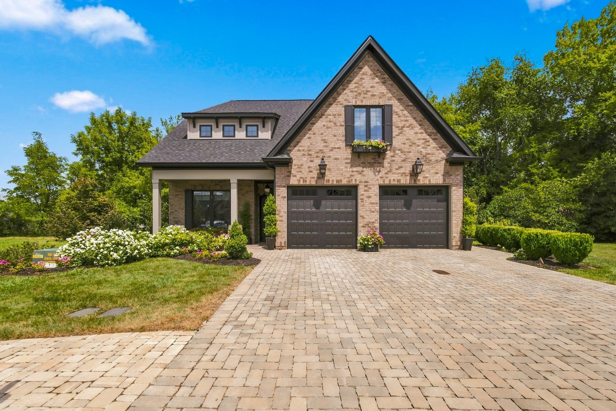 2163 White Poplar Ct
