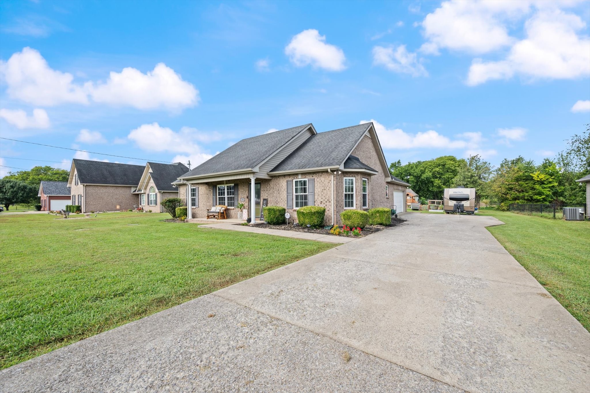 1013 Stratus Dr