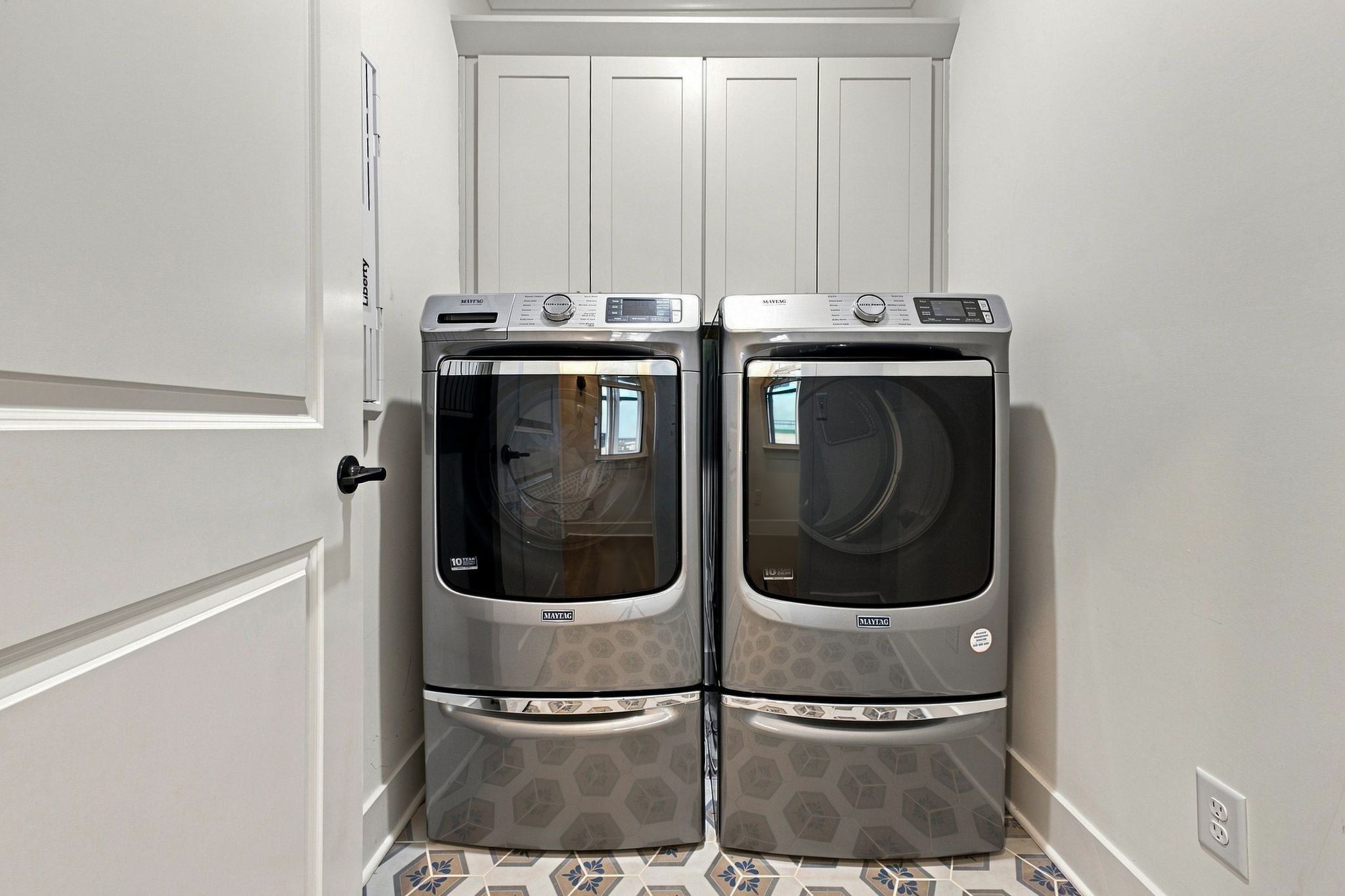3487 Burgate Trl