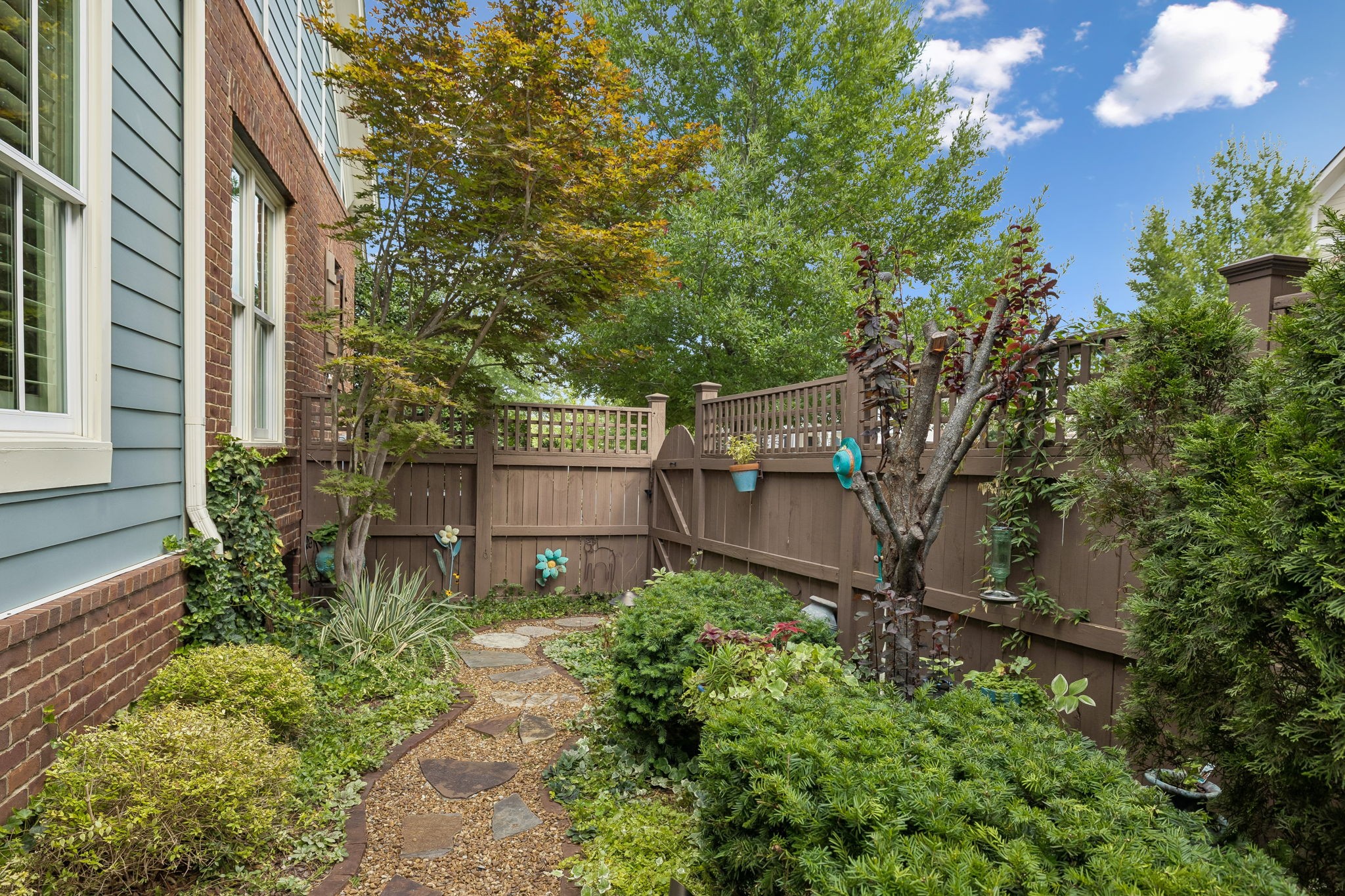 238 Fitzgerald St