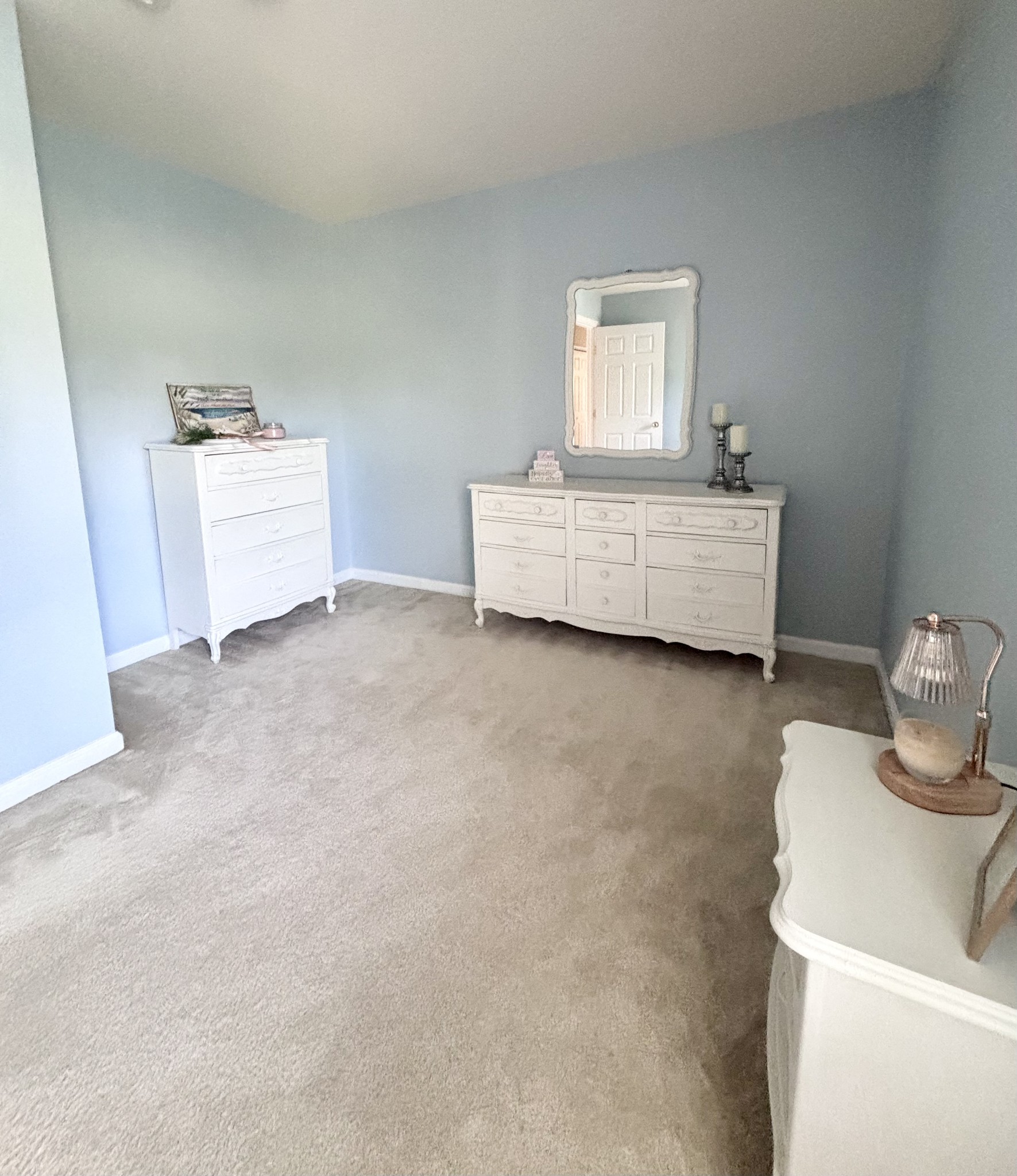 2252 Hayward Ln