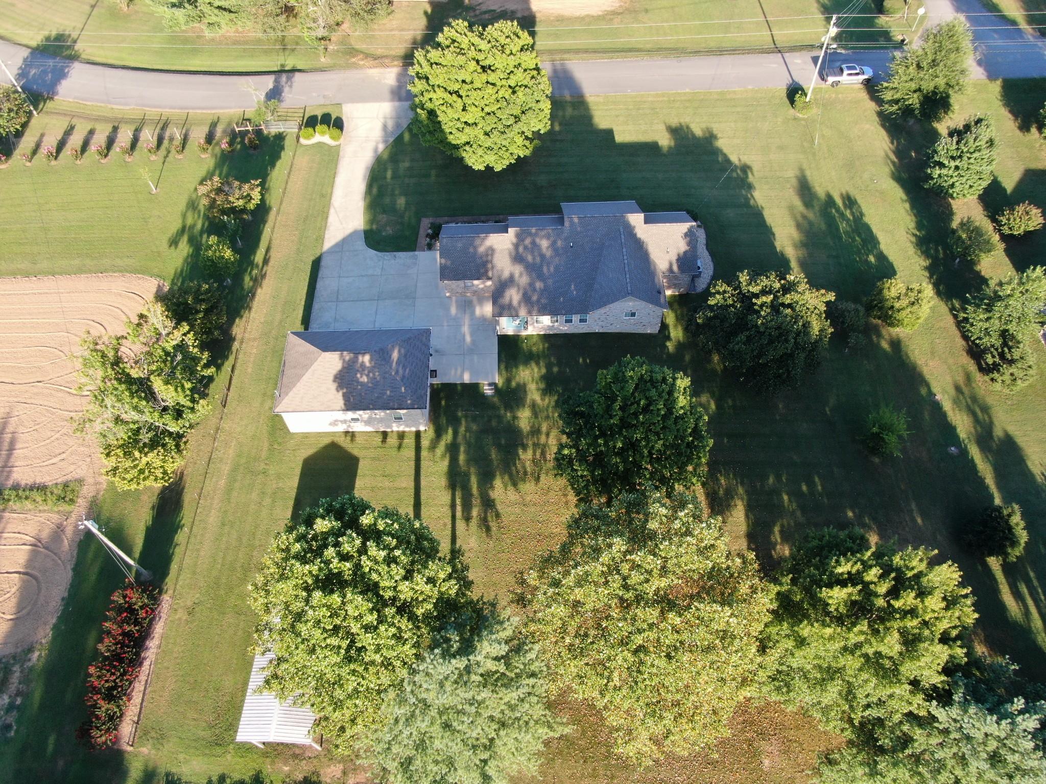 835 Nathan Dr