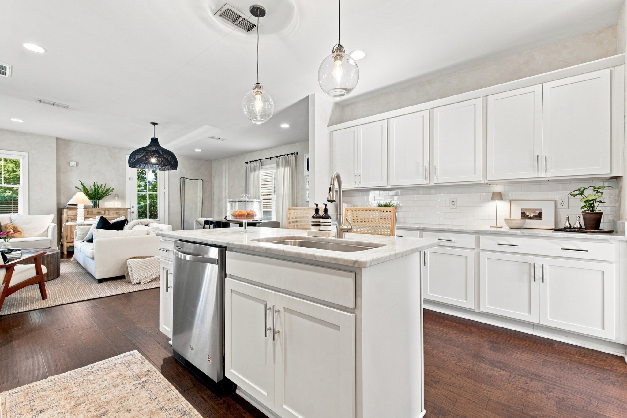 717 Cottage Park Dr
