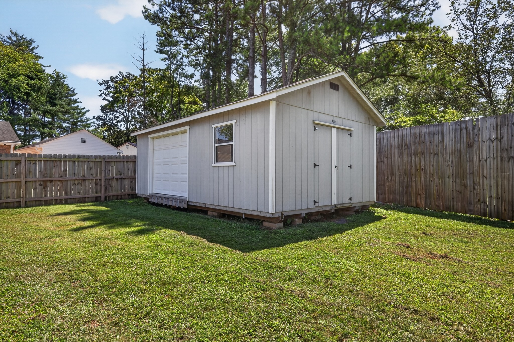 1311 Trinity Dr