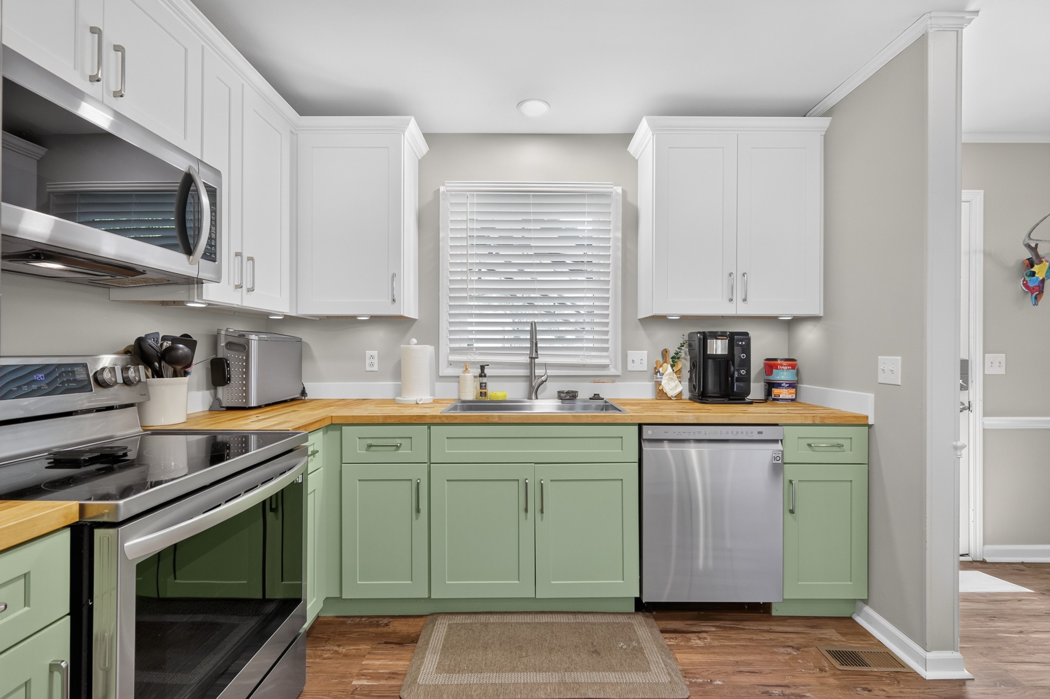 1311 Trinity Dr