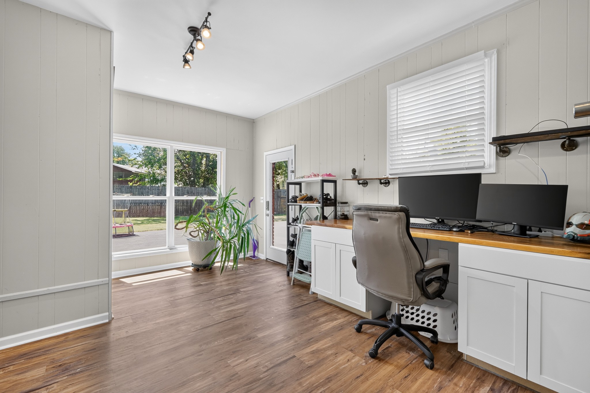 1311 Trinity Dr