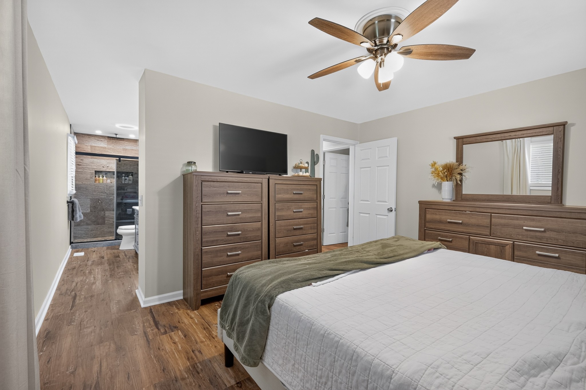 1311 Trinity Dr