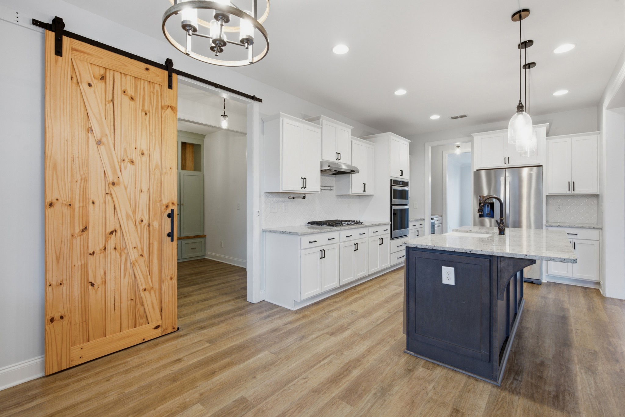 4747 Swanson Ln