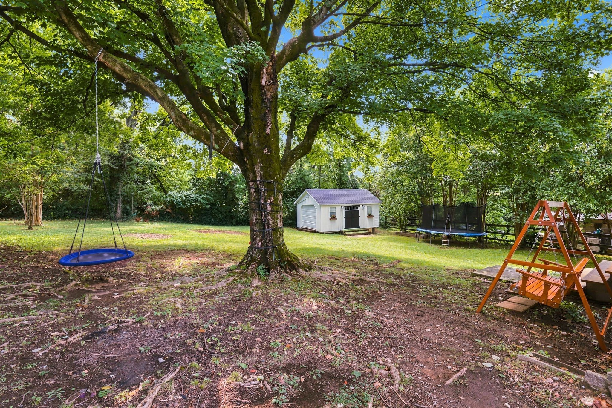 111 Rolynn Dr