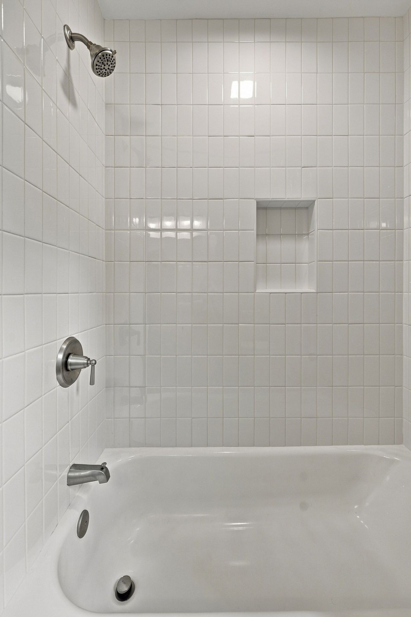 111 Rolynn Dr