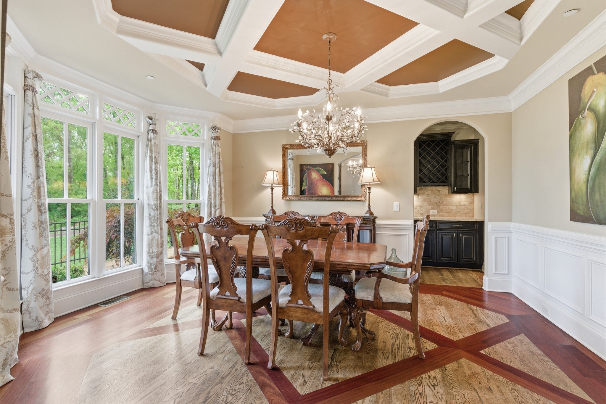 1024 Redmond Ct