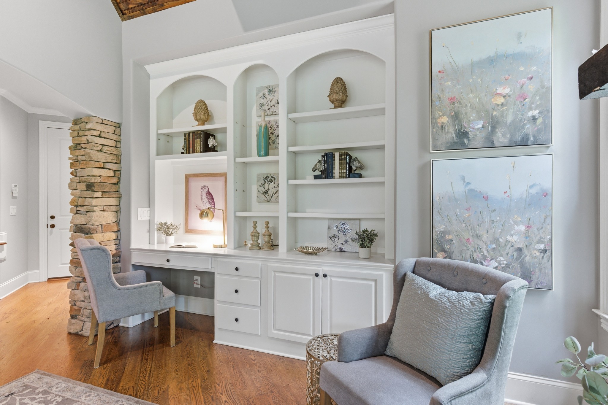 1024 Redmond Ct