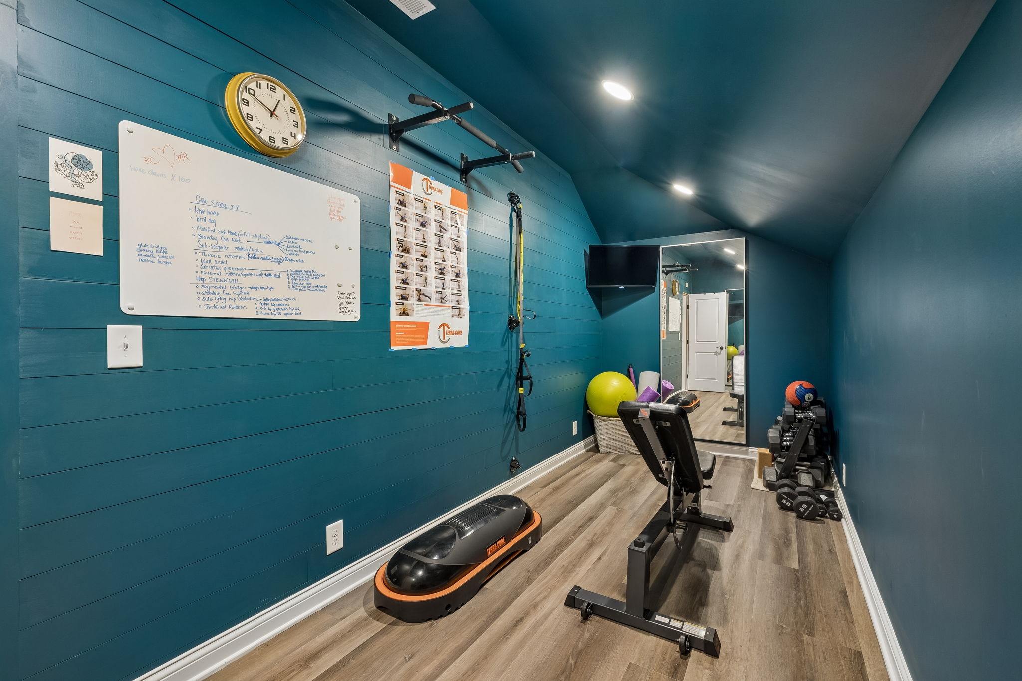 4000 Blossom Trail Ln