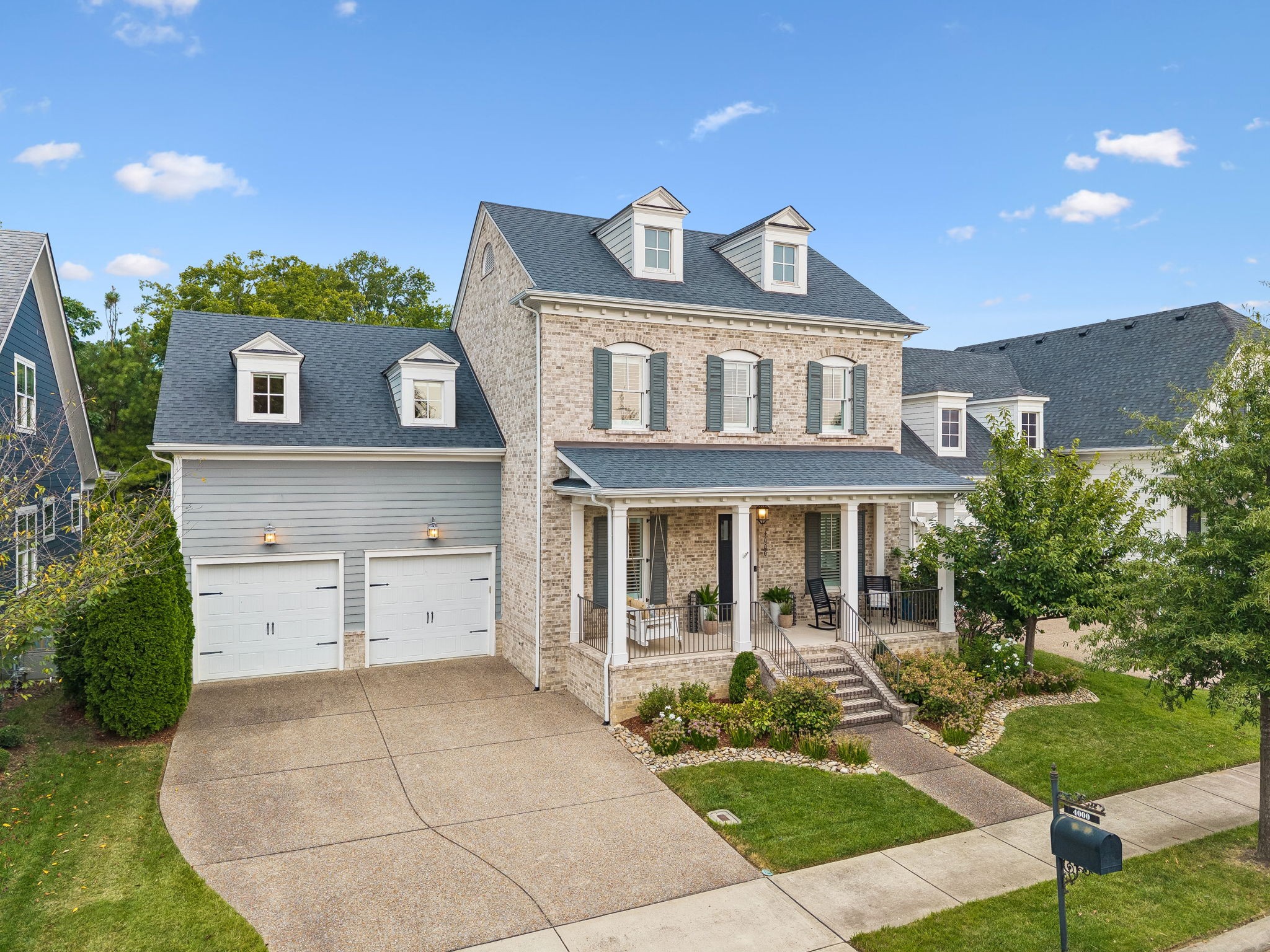 4000 Blossom Trail Ln