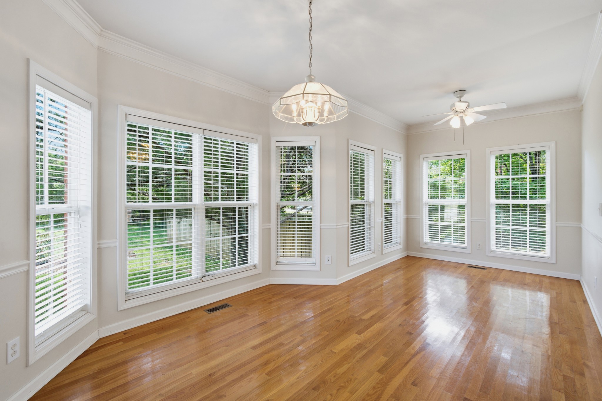 1909 Starbuck Ct