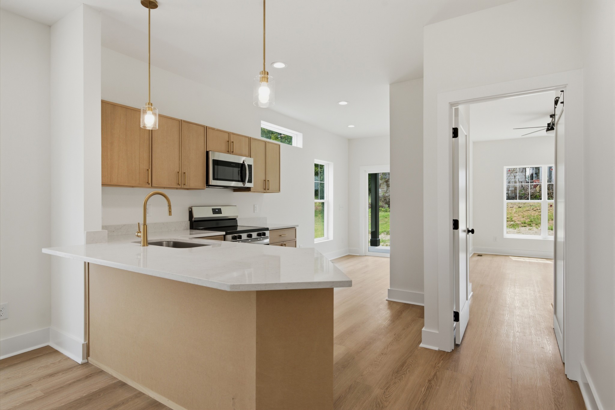 711 Demoss St Unit: A