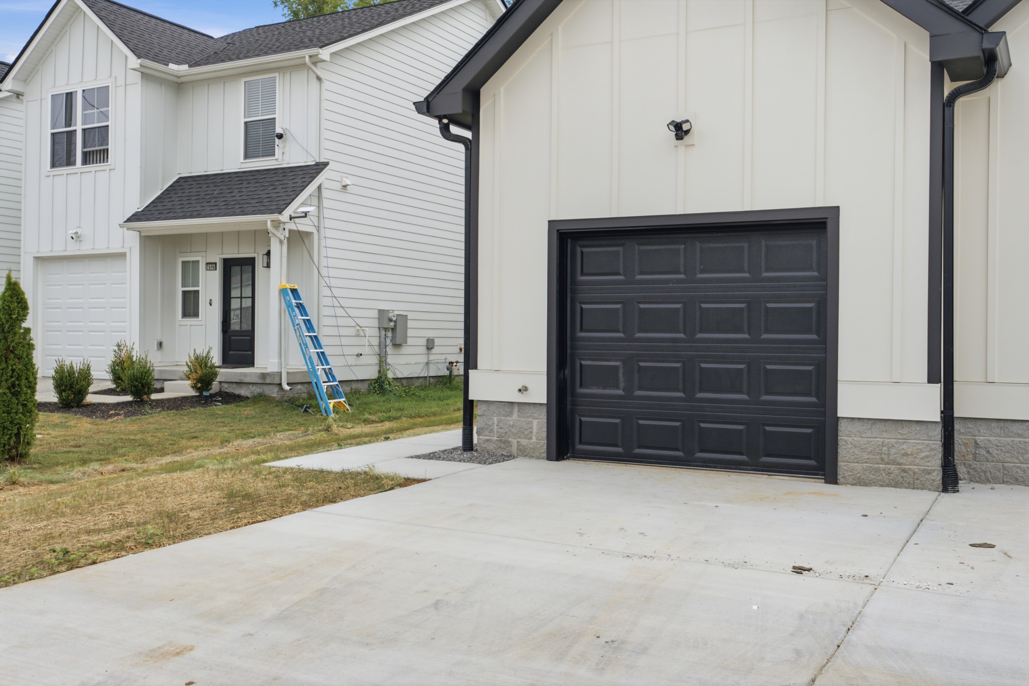 711 Demoss St Unit: A