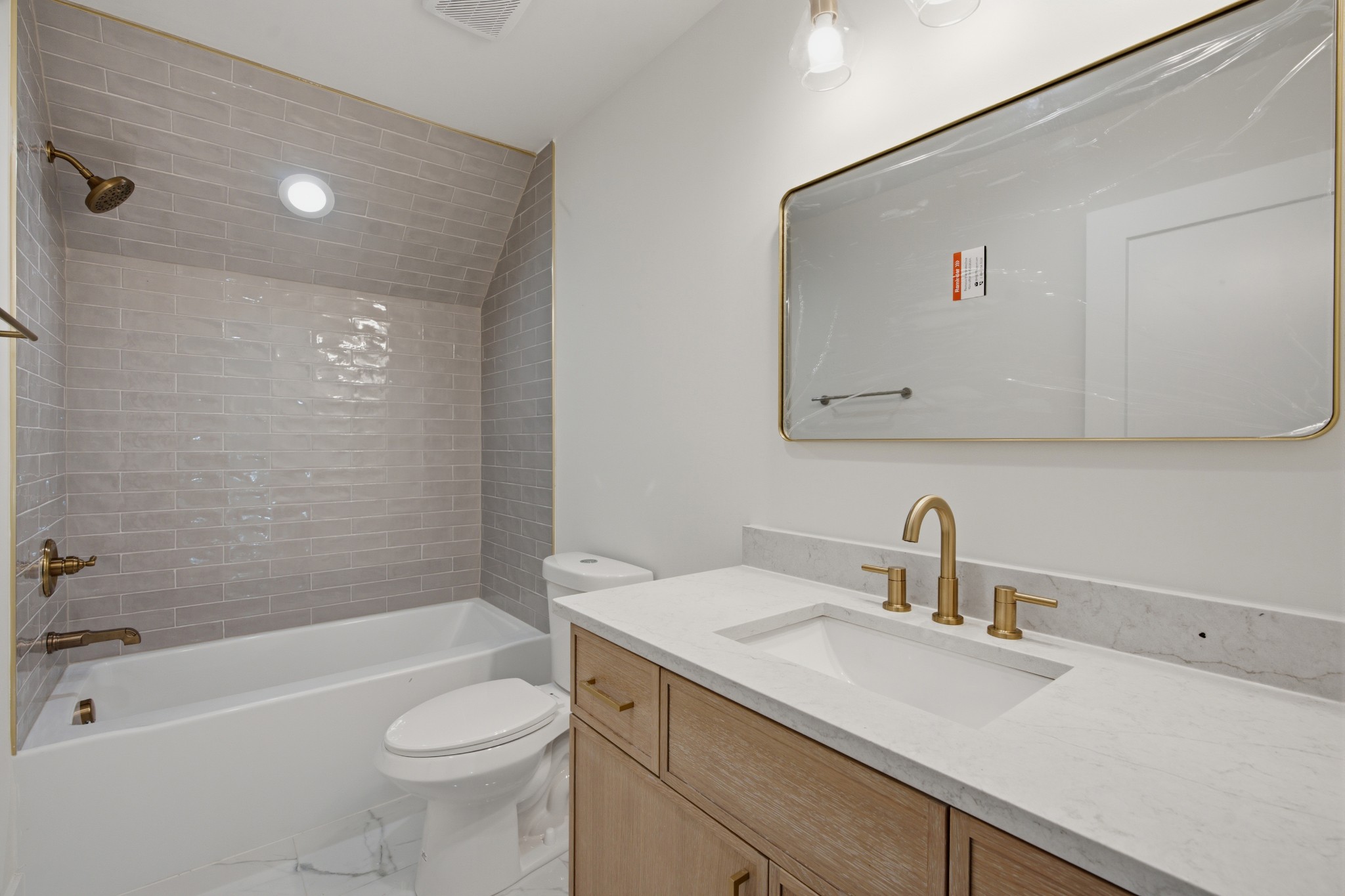 711 Demoss St Unit: A