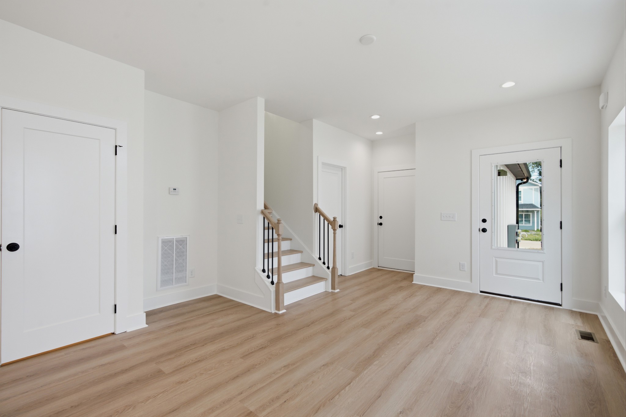 711 Demoss St Unit: A