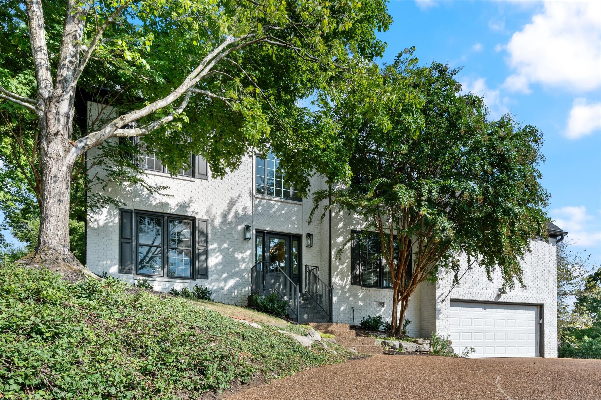 300 Gainsway Ct