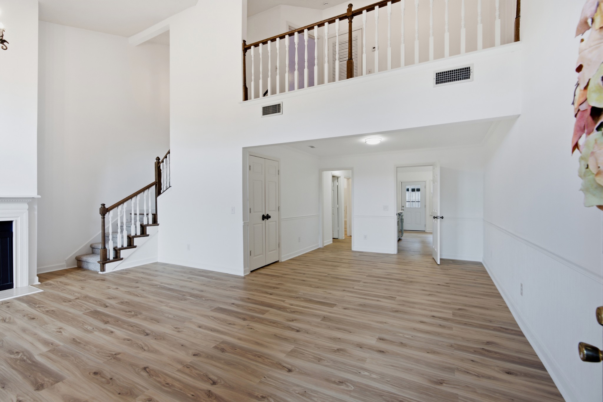 113 Highland Villa Dr