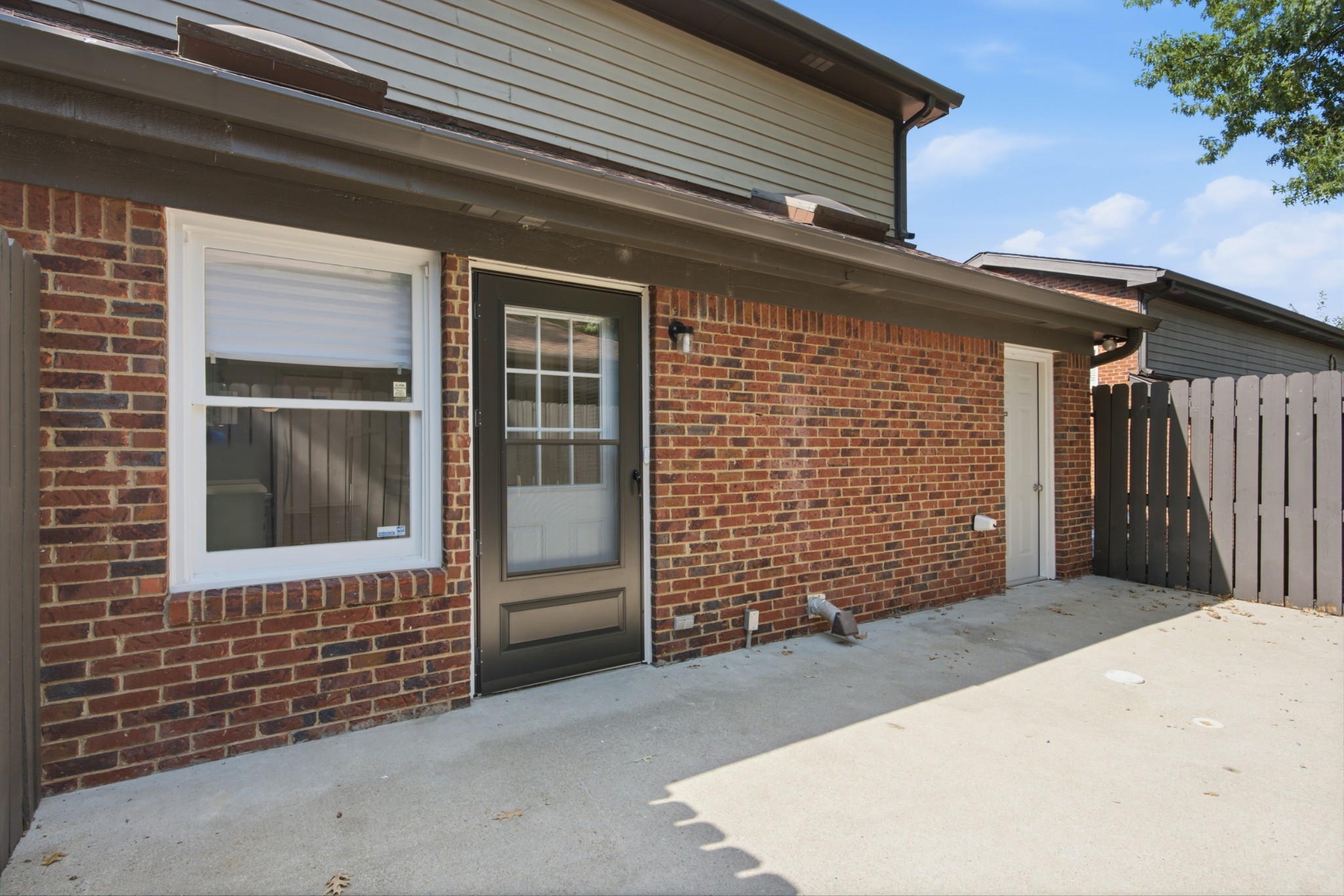 113 Highland Villa Dr
