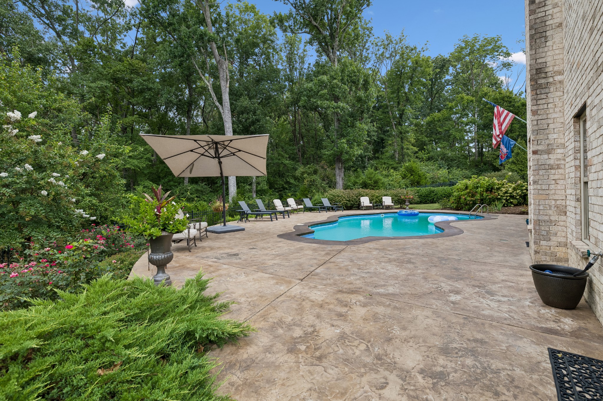 2231 Dunblane Ln