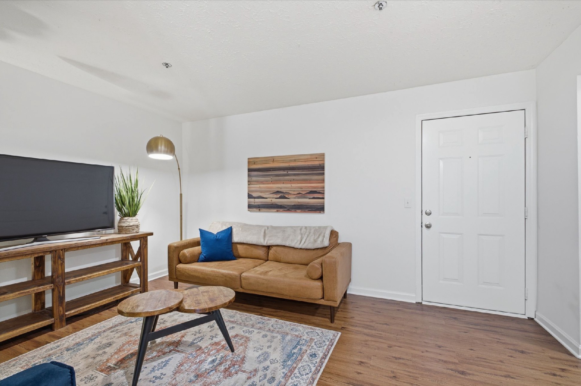 1808 State St Unit: 311