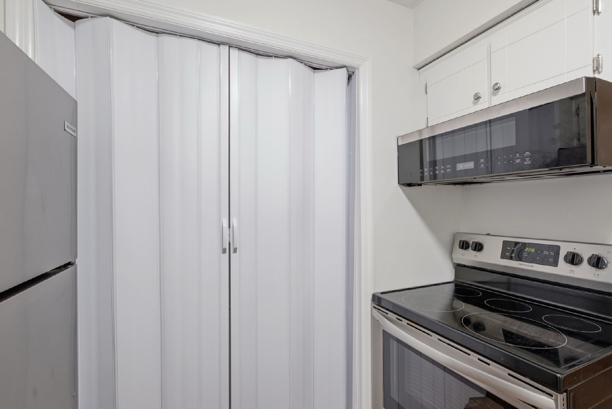 1808 State St Unit: 311