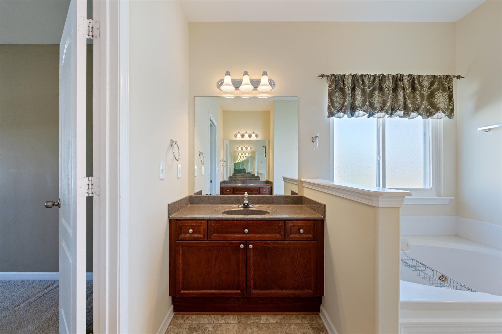 2187 Gold Valley Dr
