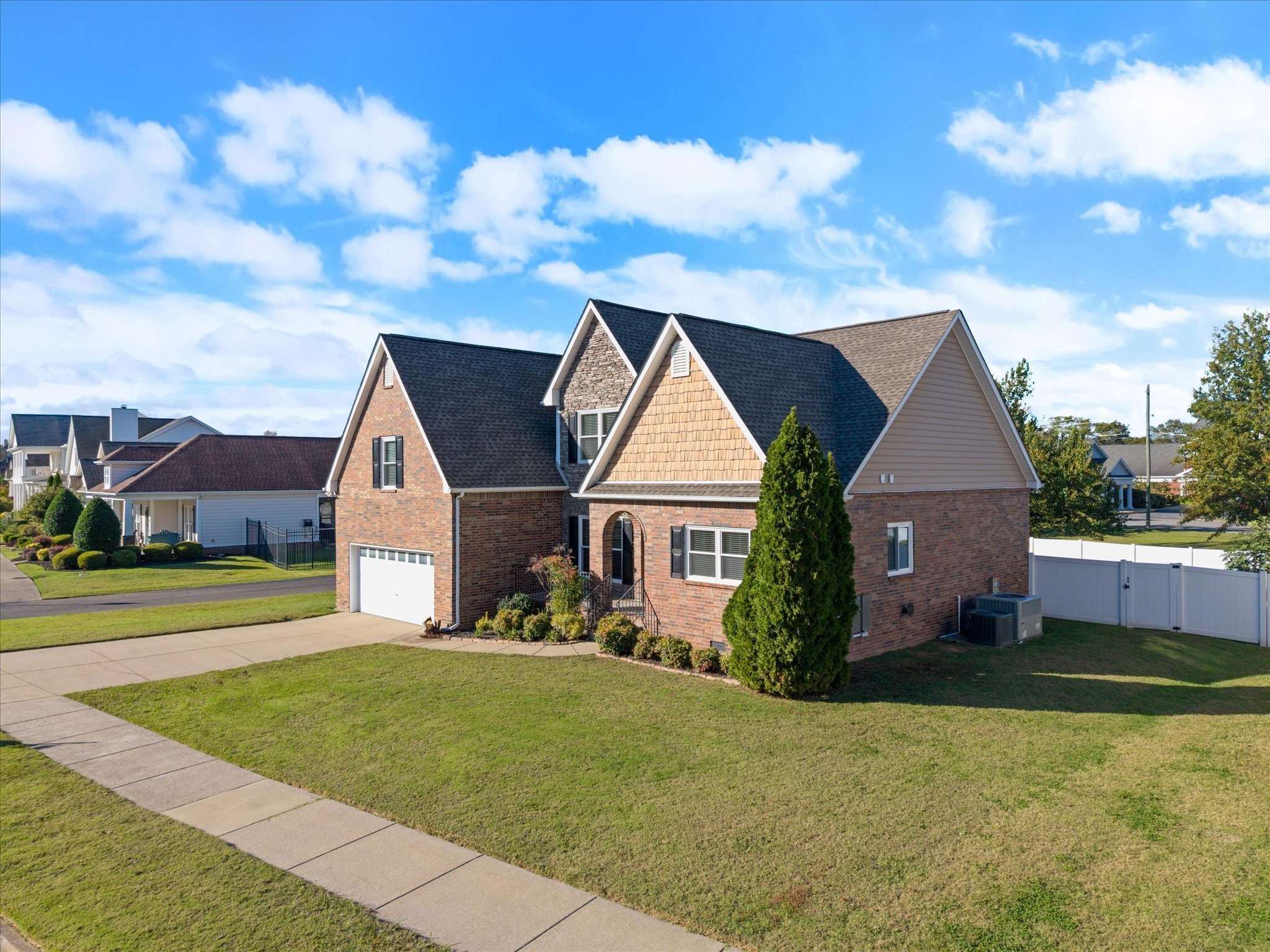 2187 Gold Valley Dr