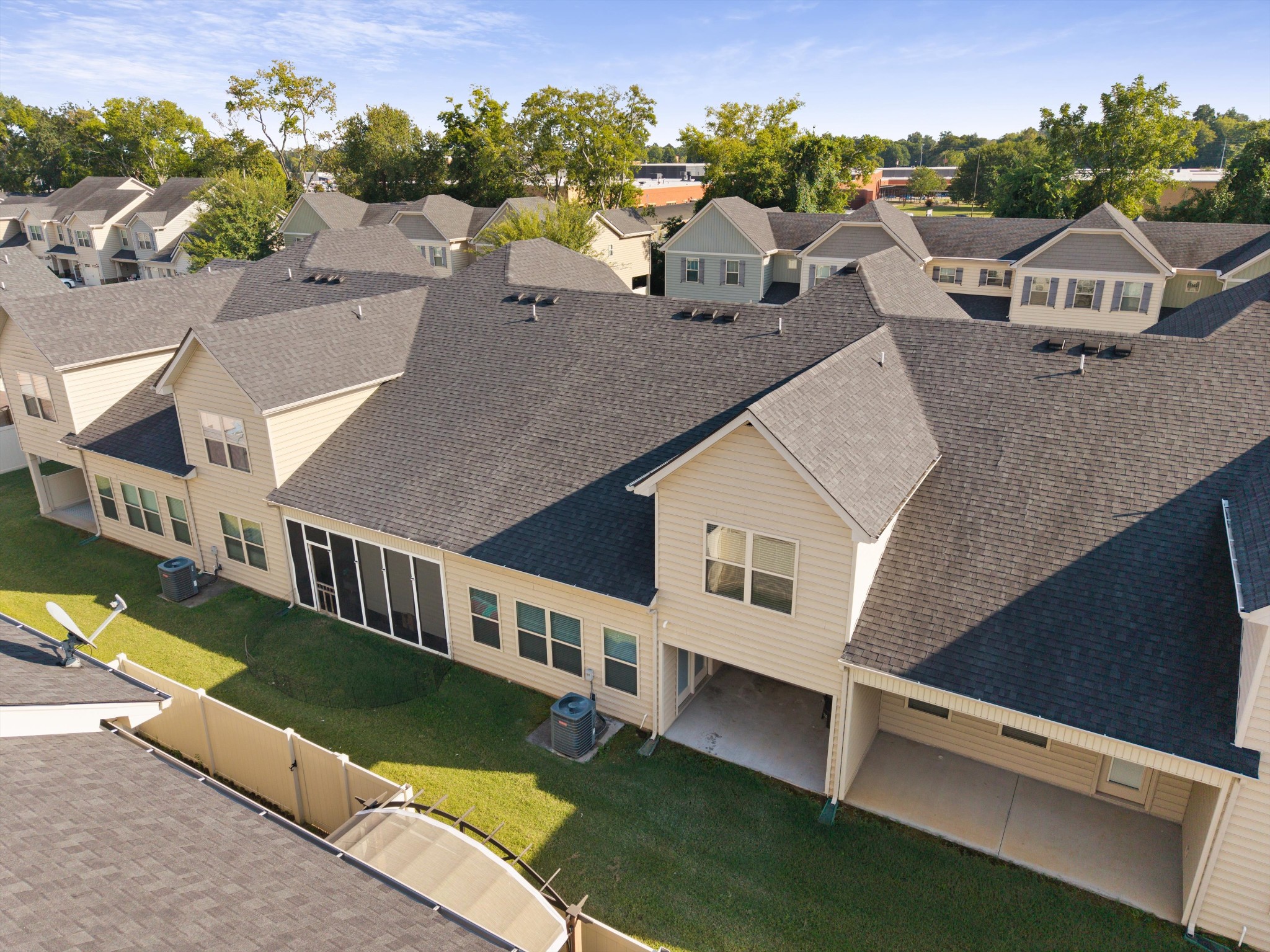 4336 Sunday Silence Way