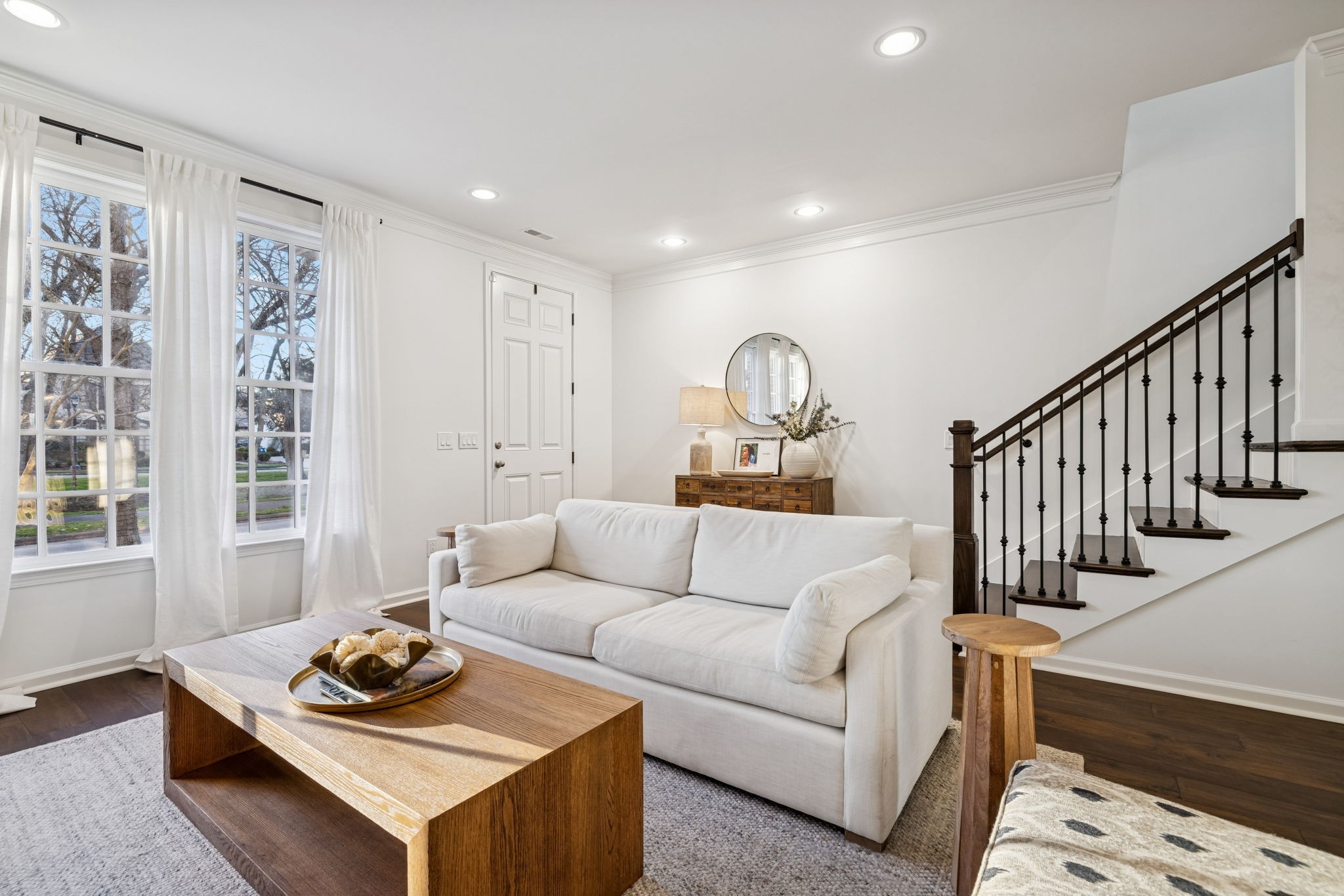 102 Pearl St